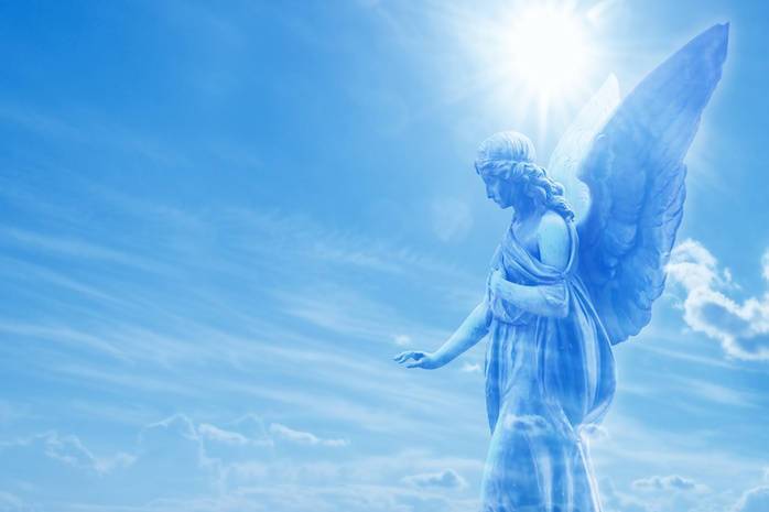 День ангела Юлії: найкращі привітання та листівки