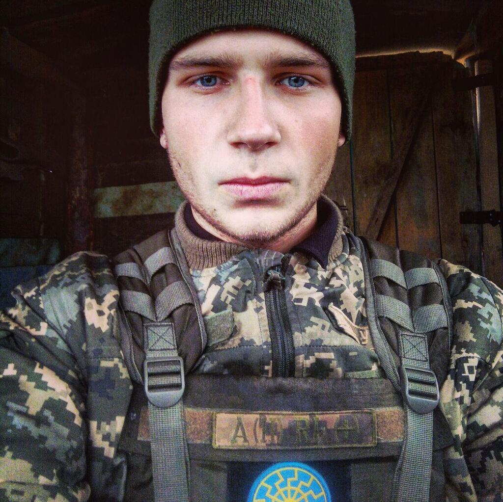 "Хочу выгнать нечисть с нашей земли!" История 22-летнего бойца, потерявшего ногу на Донбассе