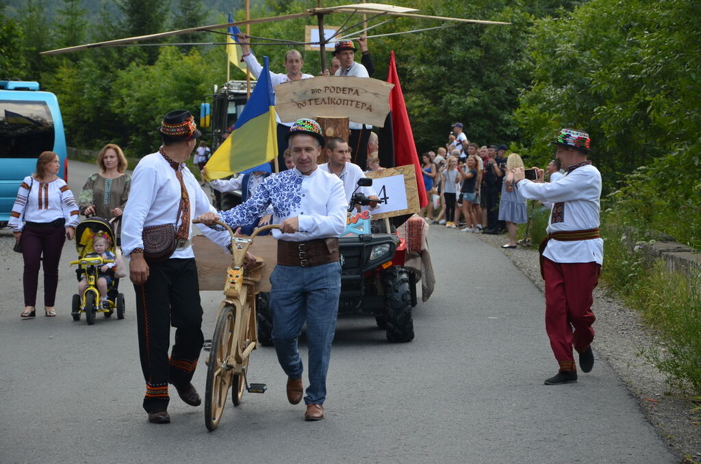 Гуцульський карнавал в Яремче