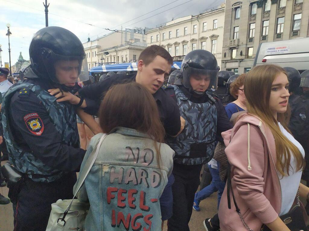 Масштабный митинг в Москве: все подробности, фото и видео