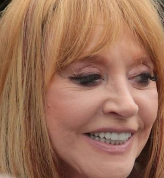 Алла Пугачова захопила мережу знімками без фільтрів