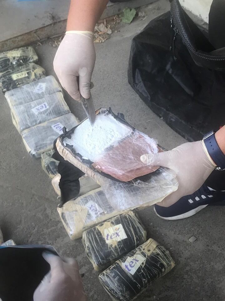 Его с сообщниками подозревали в контрабанде более 400 кг кокаина