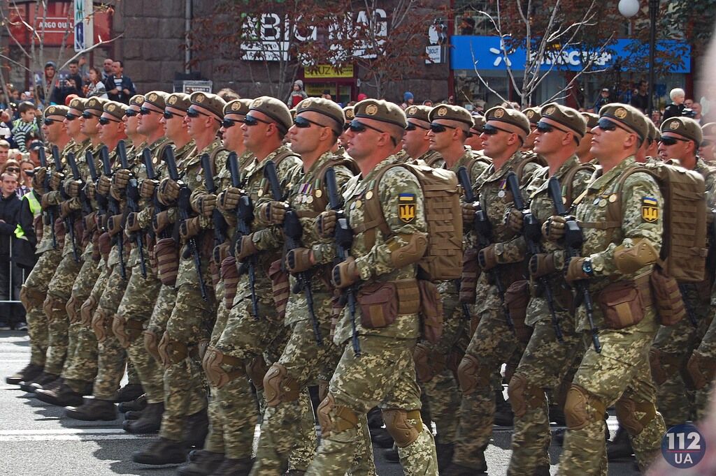 "Нічого святкувати": Кравчук жорстко висловився про скасування параду в Україні