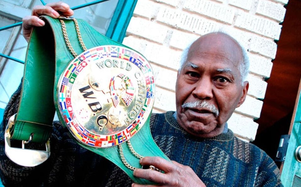 Умер один из величайших чемпионов в истории бокса