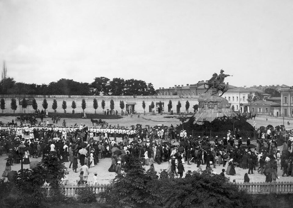 Открытие памятника Богдану Хмельницкому, 1888 год