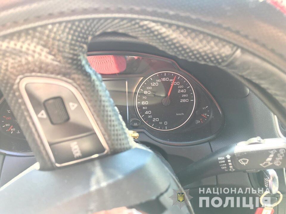 Под Киевом женщина на Audi устроила смертельное ДТП