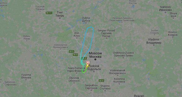 В России самолет вернулся в аэропорт из-за неисправности