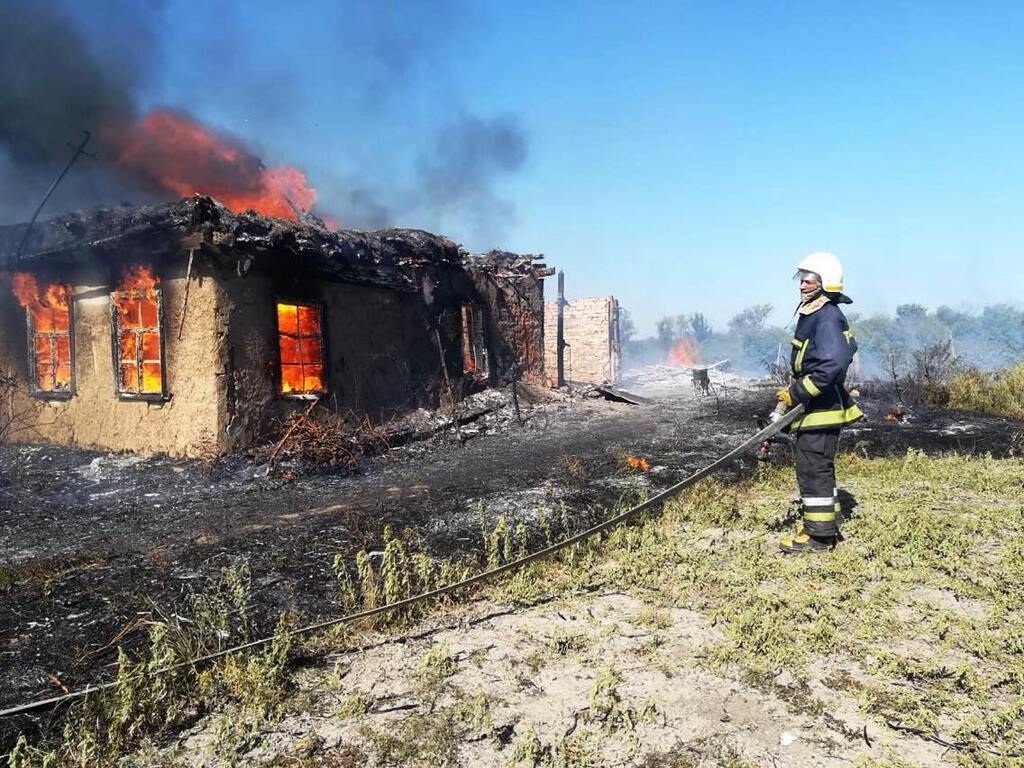 Під Дніпром горів приватний будинок