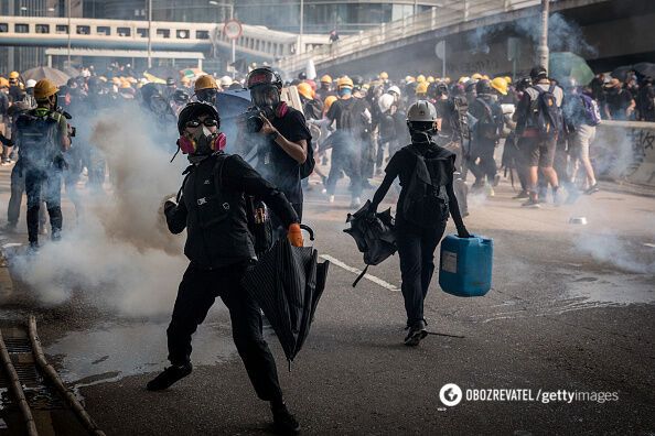 "Майдан" в Гонконге вспыхнул с новой силой: впечатляющие фото и видео
