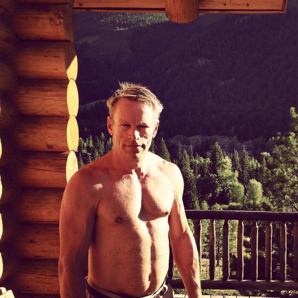 Брайан Томпсон