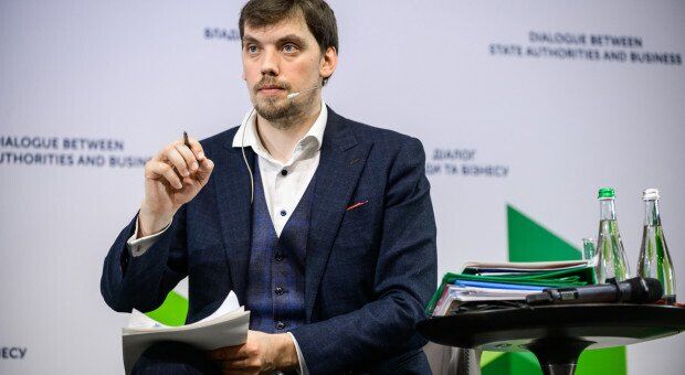 Зеленский выбрал премьера: хочет продать "Приват" и поднять зарплаты министров до $10 тысяч