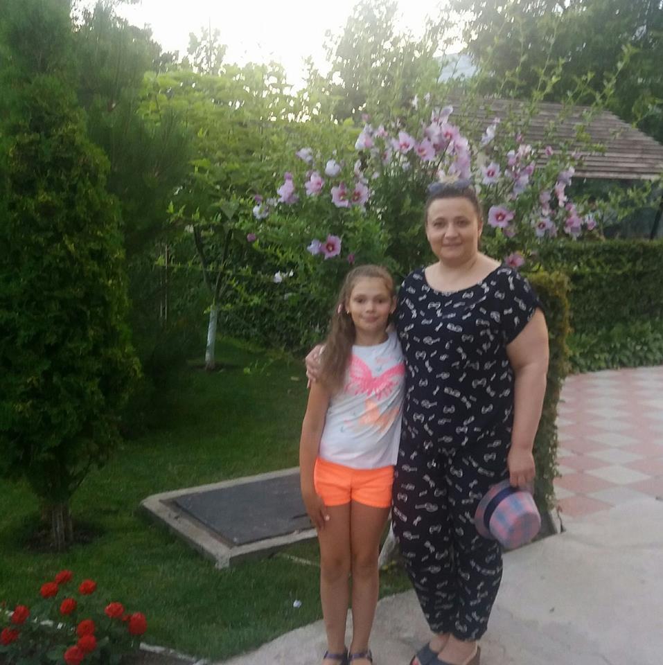 Ирина с дочкой