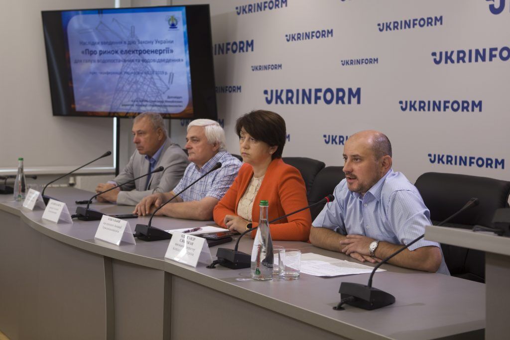 В Ассоциации заговорили о колоссальных проблемах с водой в Украине