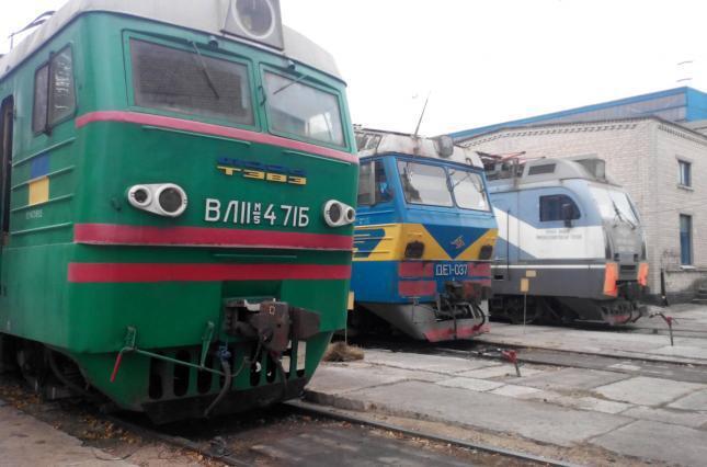 "Избежать коллапса": Омелян пообещал решить проблему с локомотивами в ближайшее время