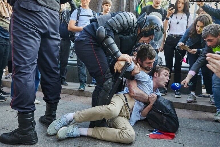 Протесты в Москве