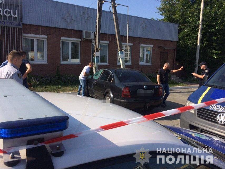 Під Києвом знайшли труп з простреленою головою: з'явилися фото і відео