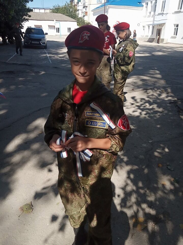 Ребенок, над которым работают пропагандисты оккупантов