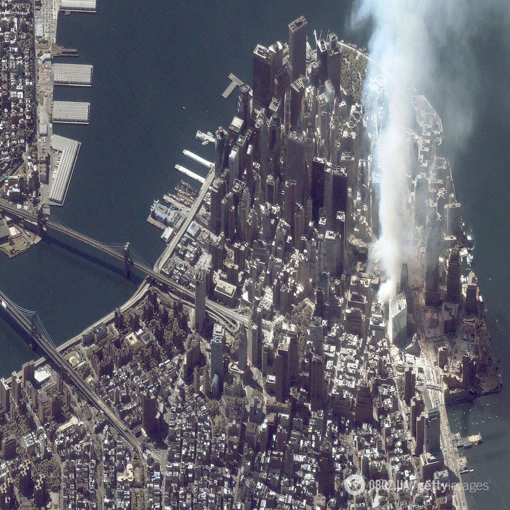 Спутниковый снимок Манхэттена 11 сентября 2001 года