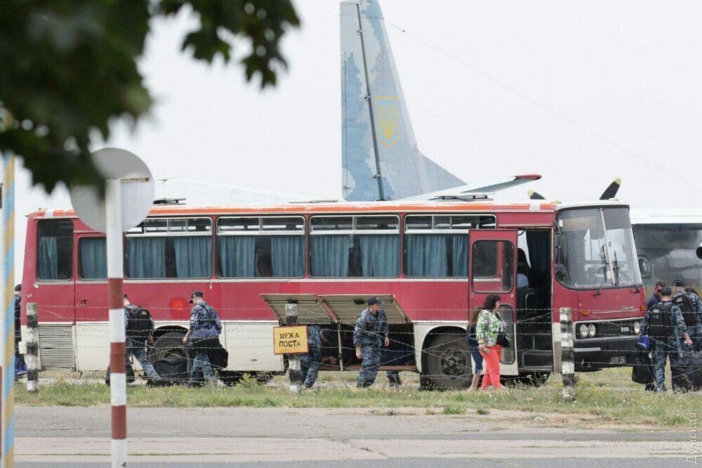 Звільнені моряки повернулися до Одеси