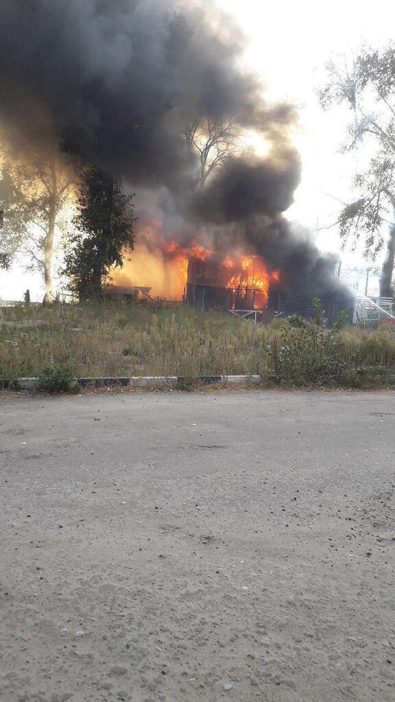 Пожежа на пляжі в Гідропарку