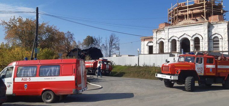 В Свердловской области России сгорел храм