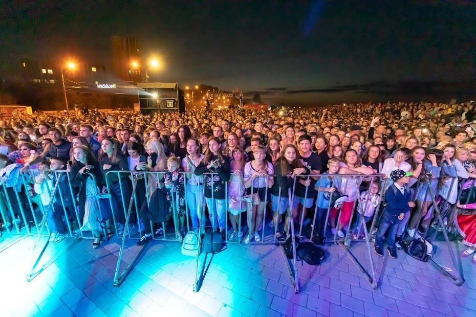 "Дніпро, я люблю тебе!" Концерт до Дня міста зібрав 20 тис. людей