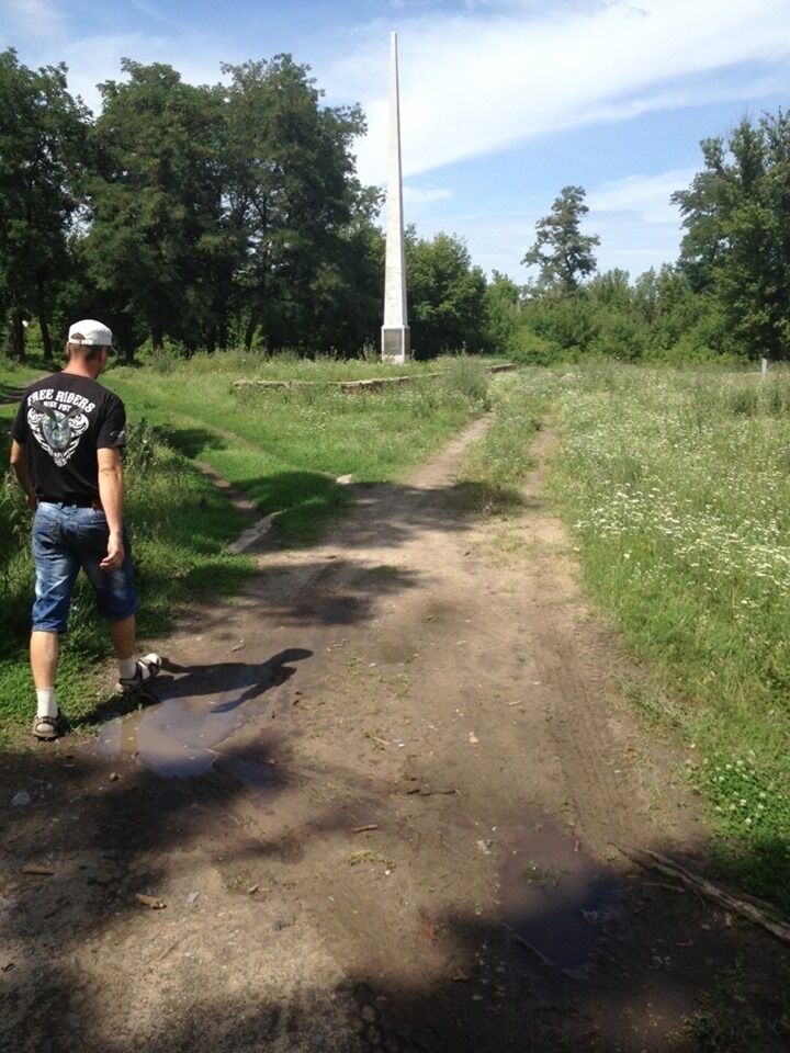 Місця поховань жертв терористів