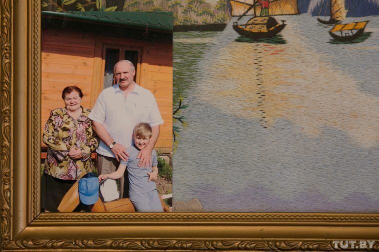 "Она для меня вторая мать": стало известно об утрате Лукашенко