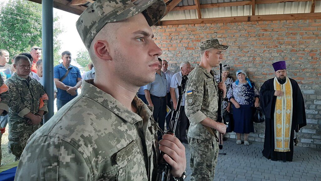 На Черкасщине попрощались с погибшим Героем