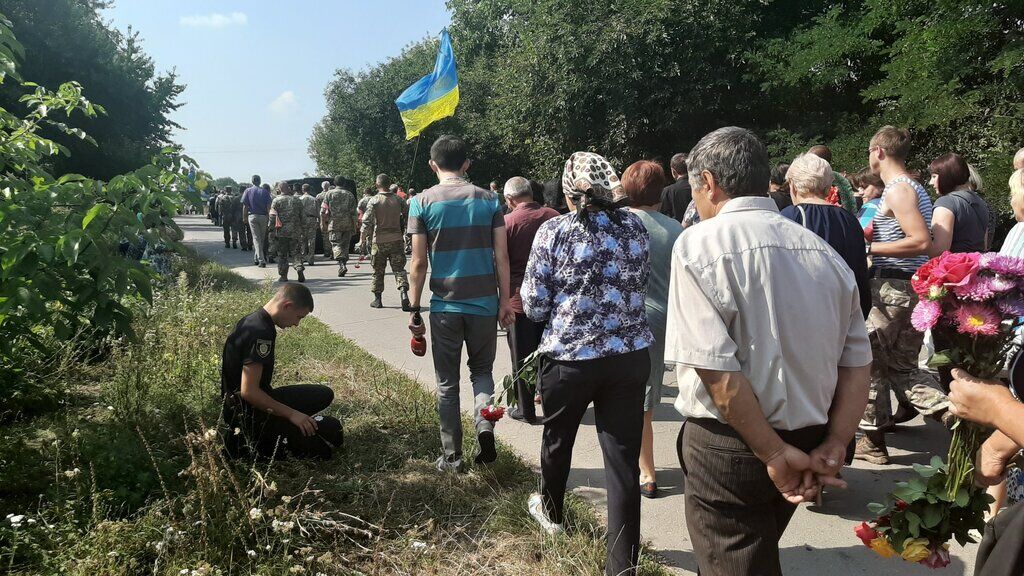 На Черкащині попрощалися із загиблим Героєм