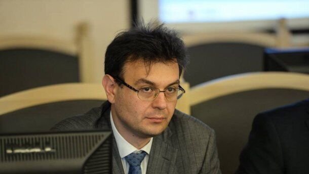 Голова фінансового комітету Ради Гетманцев був помічником Сівковича — розслідування