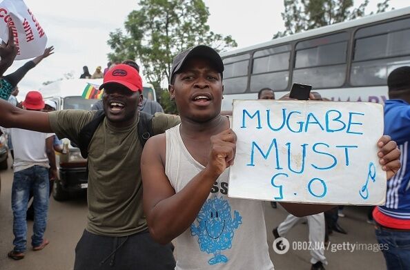 Роберт Мугабе умер