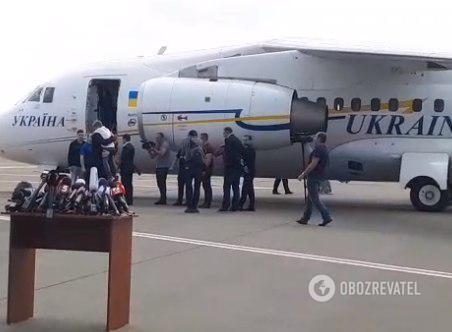 Украинцы вернулись из российского плена