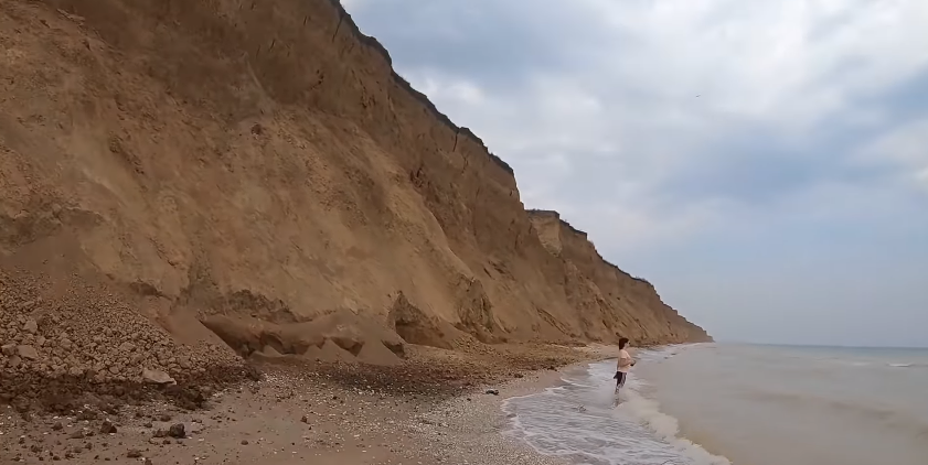 На курорті в Україні виявили серйозну небезпеку для туристів: відео