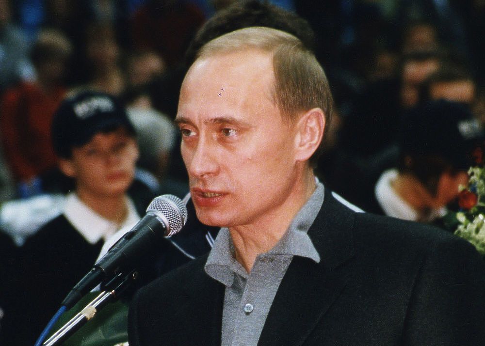 Путин на Кубке Кремля. Фото Владимир Чистяков. 1999 г.