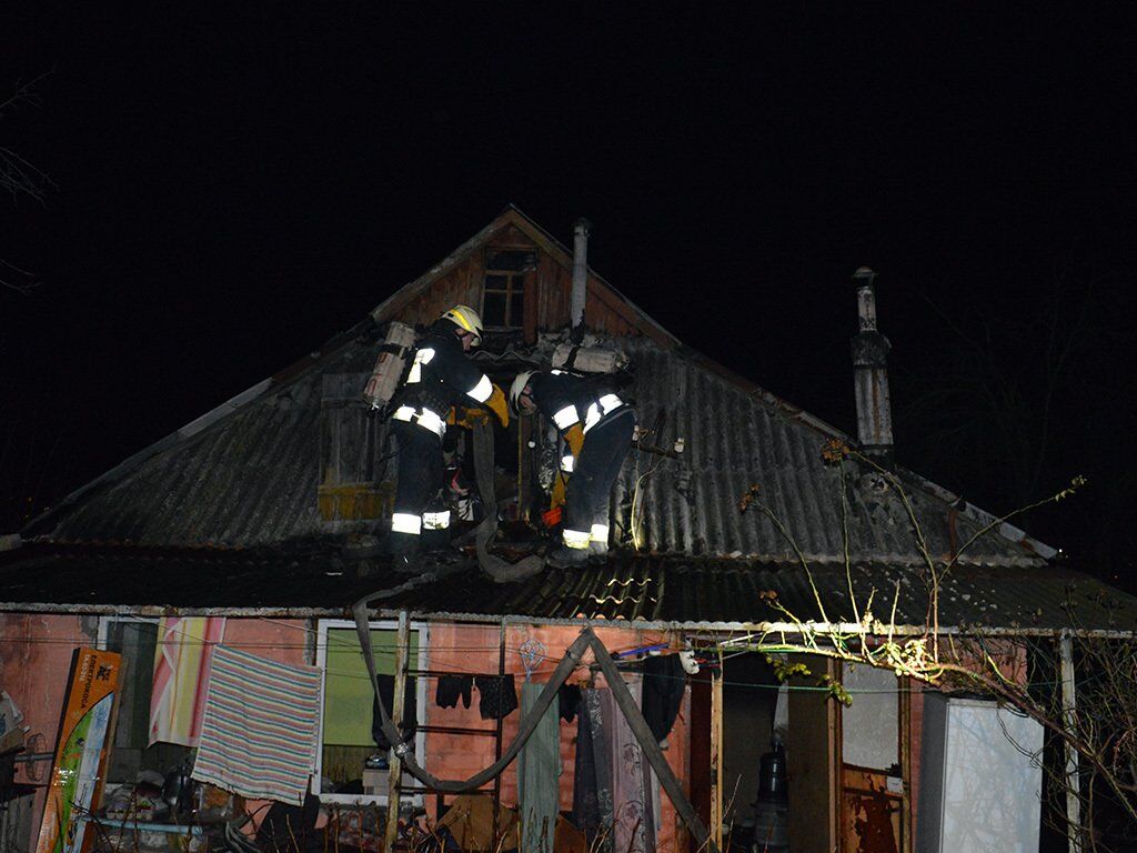 У Дніпрі пожежа забрала життя двох чоловіків