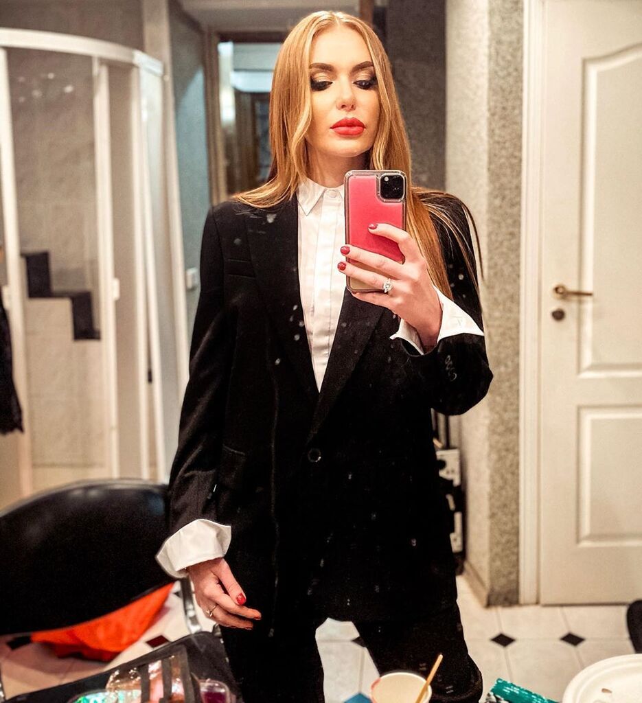 Слава Каминская