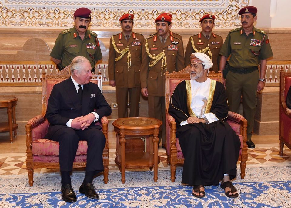 Встреча принца Чарльза и нового султана Омана