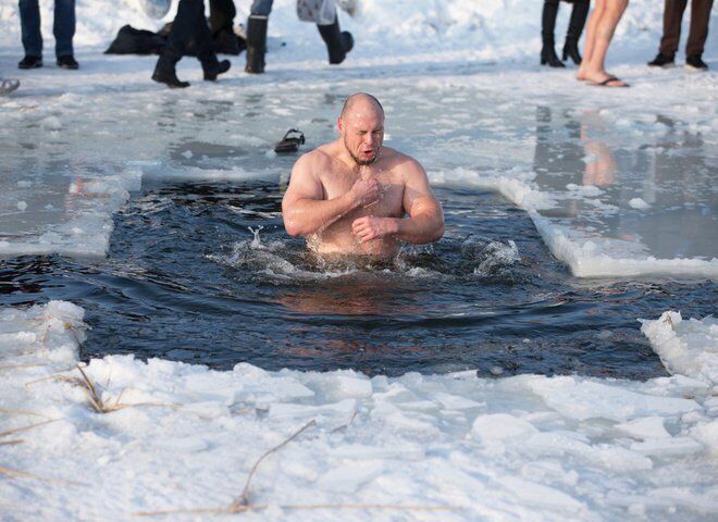 Крещение 2020: где в Киеве купаться в проруби