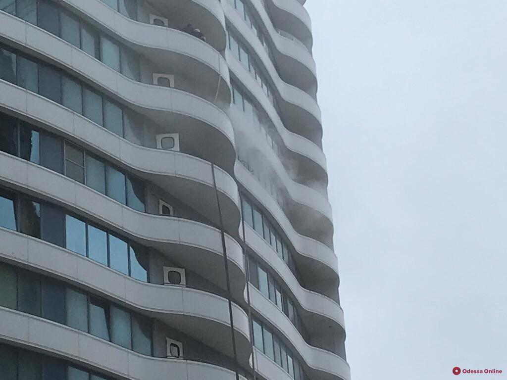 В Одесі сталася пожежа в елітному житловому комплексі