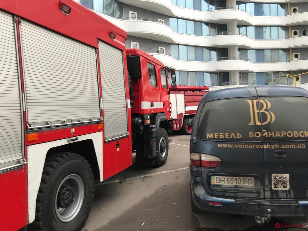 В Одесі сталася пожежа в елітному житловому комплексі