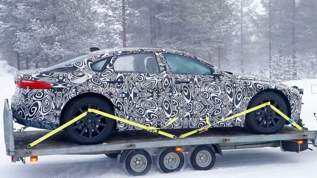 Электромобиль Jaguar XJ