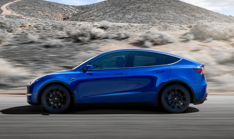 Кросовер Tesla Model Y все ще неможливо придбати