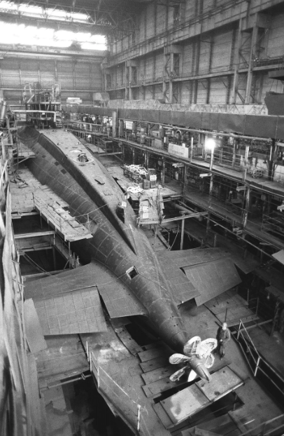 В помещении завода "Красное Сормово" в России, где строили атомные подводные лодки