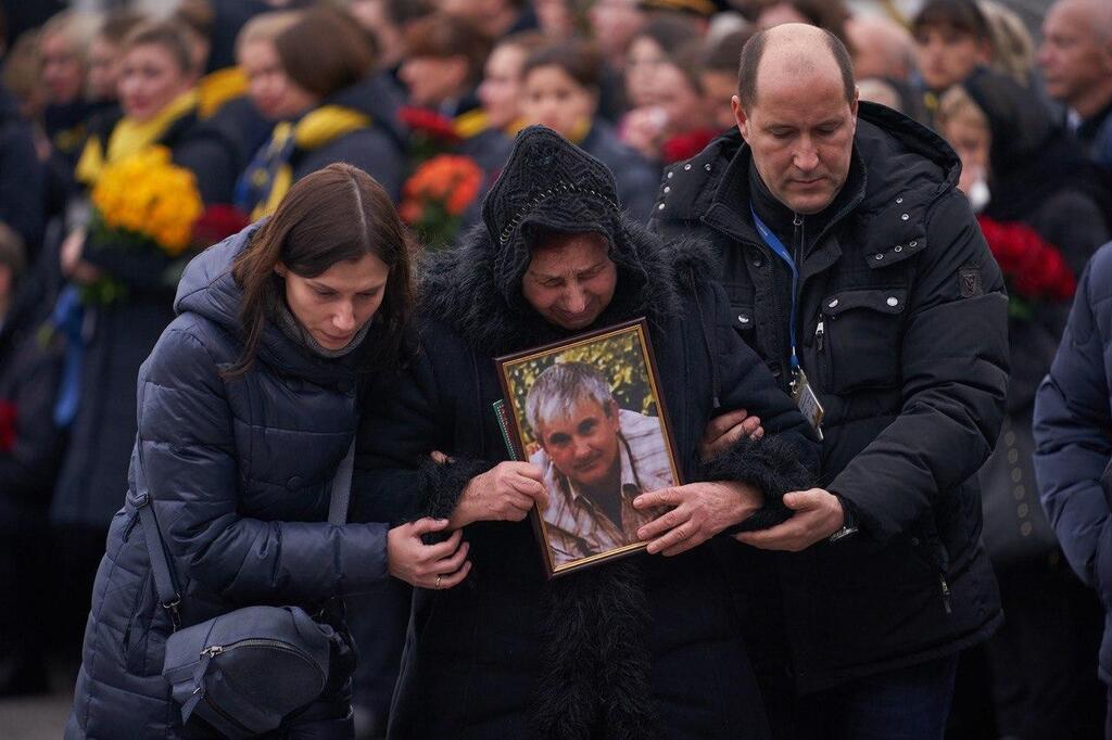 У "Борисполі" зустріли жертв аварії літака МАУ