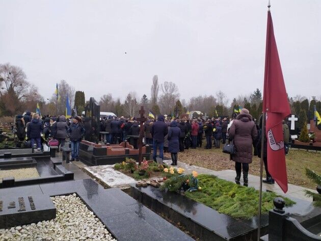 Похорон пілотів на Берковецькому кладовищі