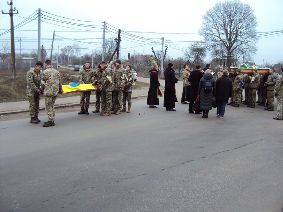 Похорон загиблого на Донбасі Ігоря Хімічука