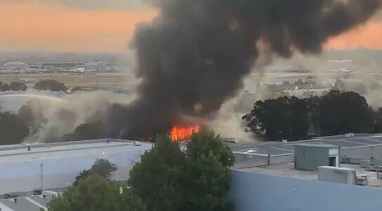 Пожар возле аэропорта Сиднея