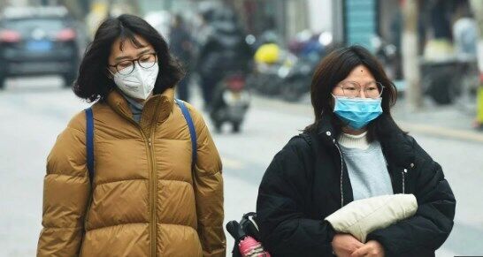Коронавирус из Китая унес жизни 25 человек