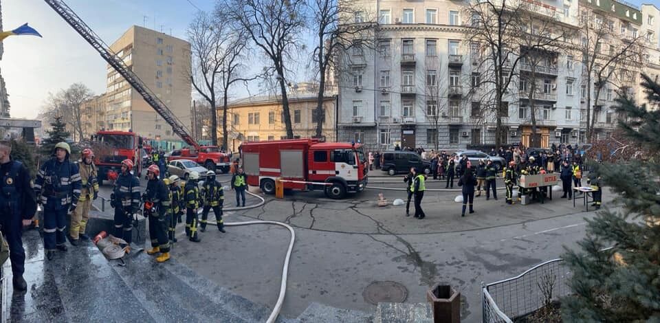 В Киеве 27 января вспыхнул пожар в здании Министерства культуры, молодежи и спорта Украины